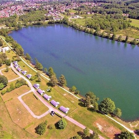 Camping Les Ballastieres - Vosges Du Sud Champagney Eksteriør bilde