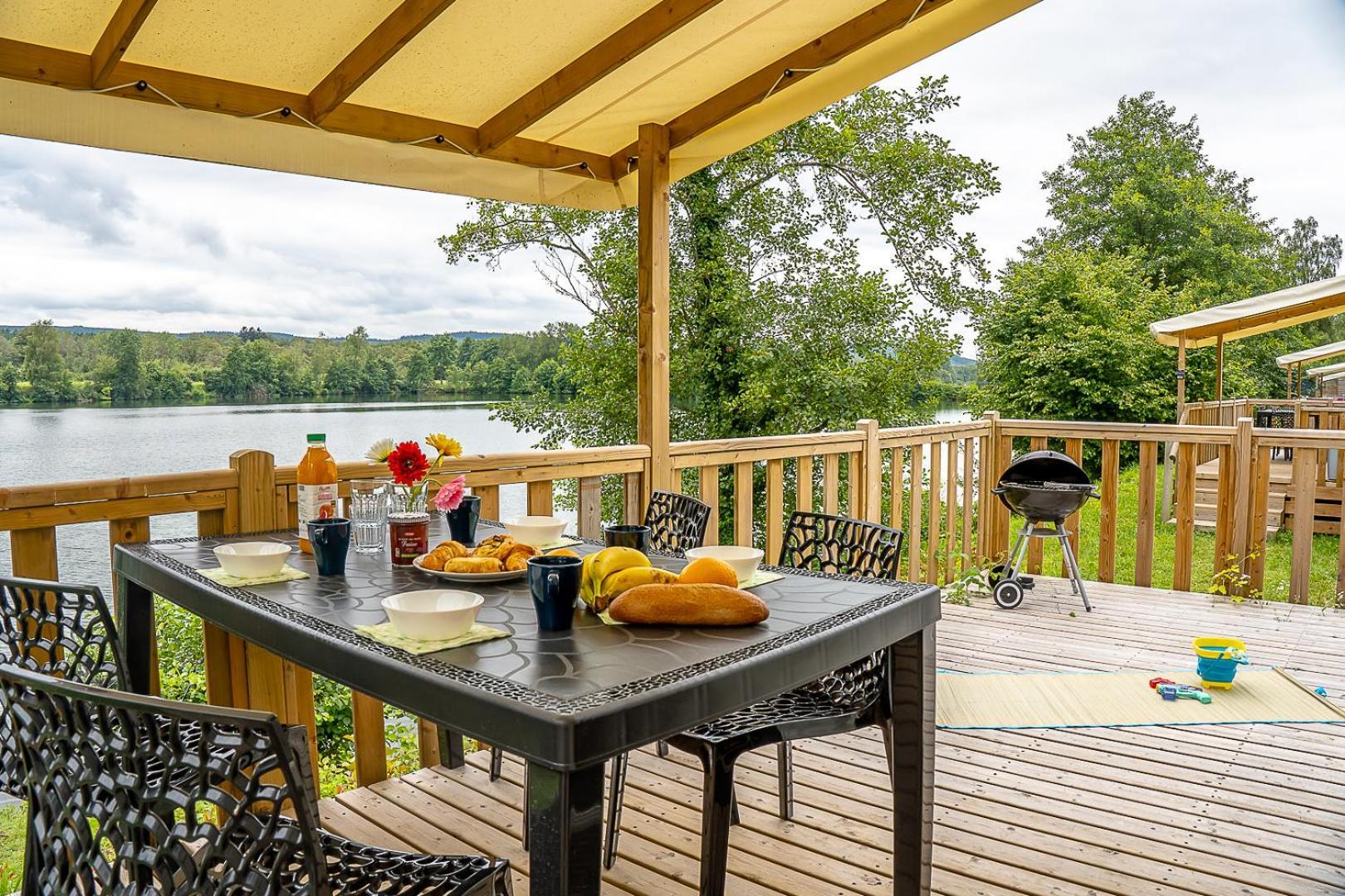 Camping Les Ballastieres - Vosges Du Sud Champagney Eksteriør bilde