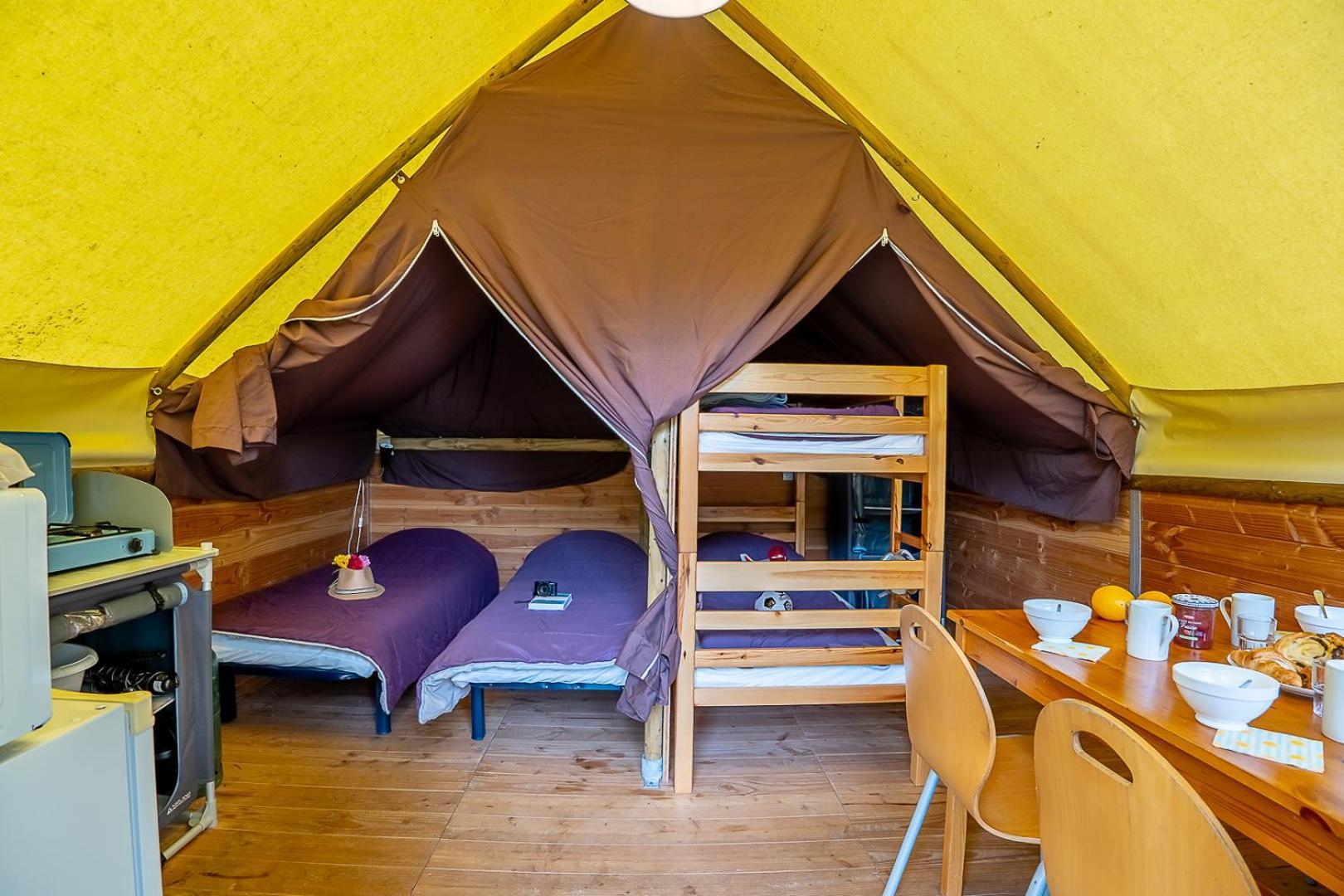 Camping Les Ballastieres - Vosges Du Sud Champagney Eksteriør bilde